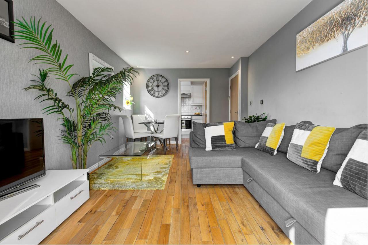 Sandy Lane Apartment Skelmersdale Luaran gambar